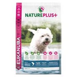 EUKANUBA NATUREPLUS+ DOG ADULT SMALL SALMÓN